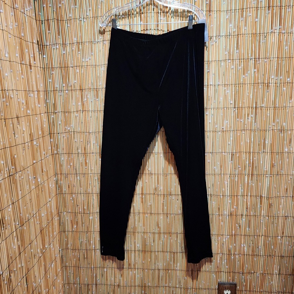 NWT  Black Velvet Pants Women  Hi Rise Stretch Pull On Elastic Tapered  32" 33"